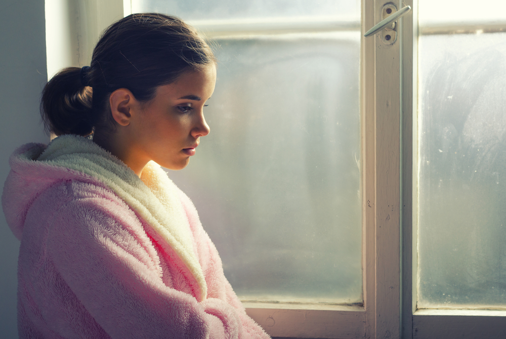 心の中はガラスのハートでできている 繊細な女性の特徴と恋愛での付き合い方 Clue クルー